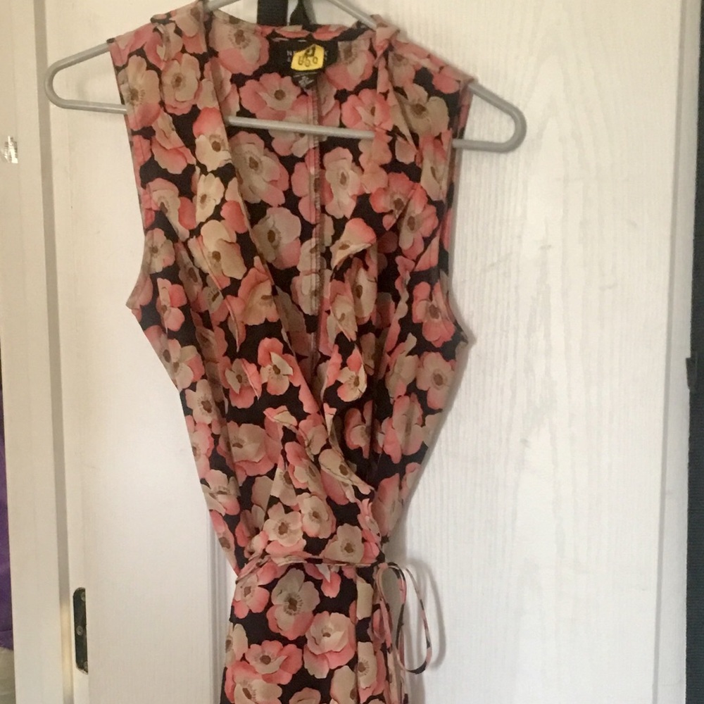 $10 Cute Dress... NINE WEST